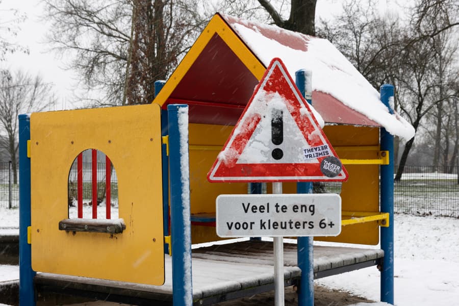 Veel te eng voor kleuters (6+)