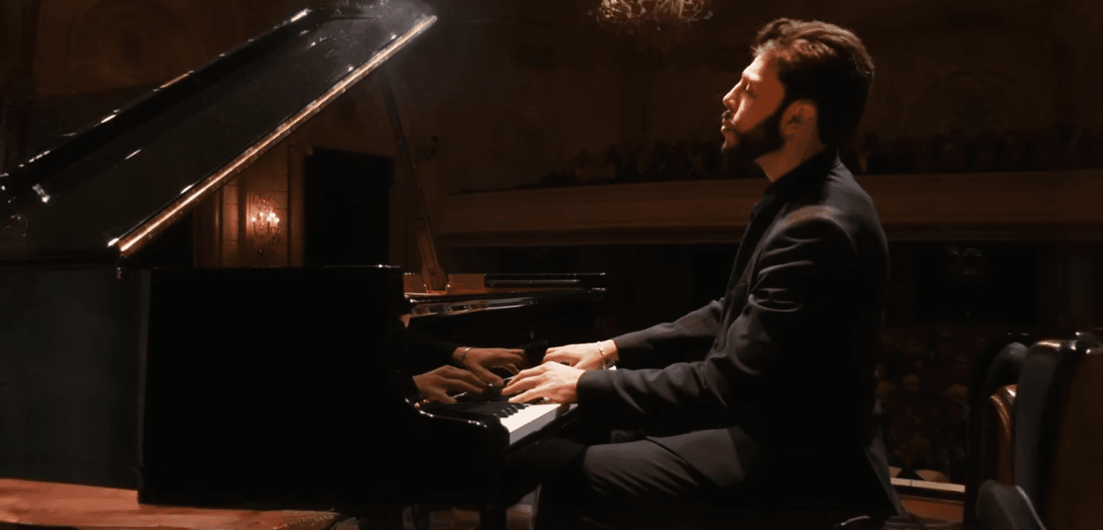Nicolas van Poucke speelt Beethoven en Chopin